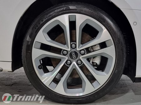 2025 Audi A3 * S LINE * 40 TFSI * 204 BHP * 19.7 kWh PHEV * S-TRONIC AUTOMATIC * STUNNING CAR * TRINITY VOLKSWAGEN * €39,950 thumbnail