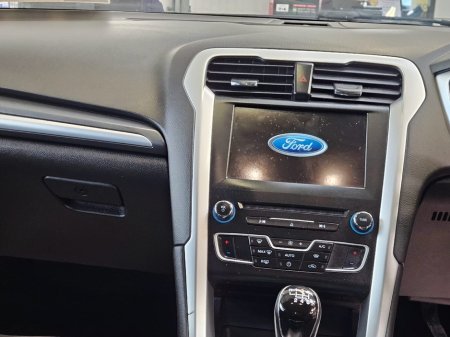 2017 Ford Mondeo 1.5TDCi 120PS Zetec €9,950 thumbnail