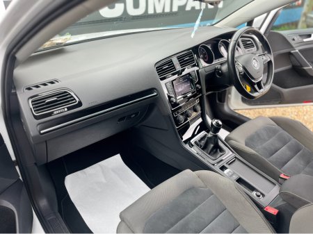 2015 Volkswagen Golf HIGHLINE 1.2 TSI MANUAL 110HP, NEW NCT 11/2026, LOW TAX, LOW INSURANCE €14,495 thumbnail