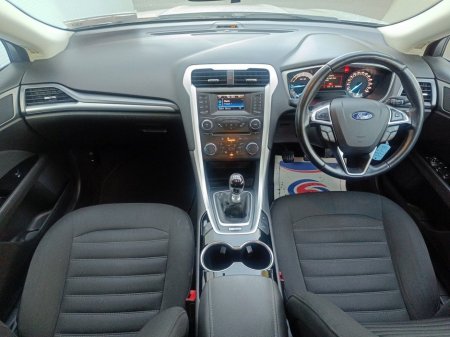 2015 Ford Mondeo 2.0TDCi 150PS Zetec Style €9,995