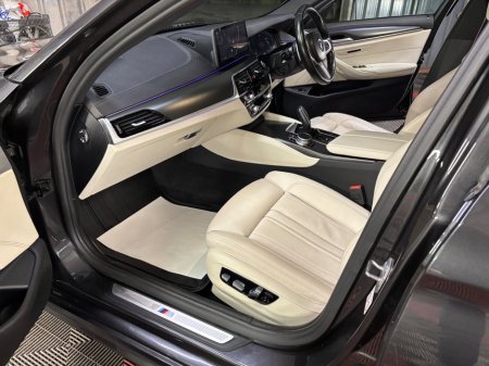 2022 BMW 5 Series 530d xDrive M Sport (MHT) €47,950 thumbnail