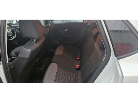 2015 Volkswagen Polo auto 1.2 comfortline plus low kms high spec €10,995 thumbnail