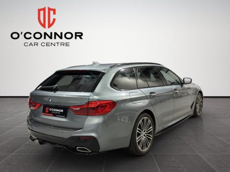 2019 BMW 5 Series  €29,888 thumbnail