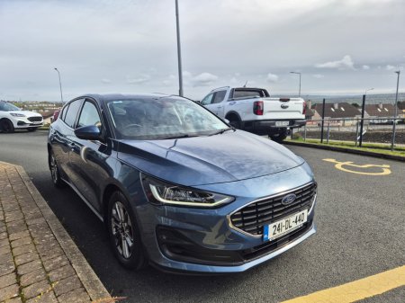 2024 Ford Focus - thumbnail 6