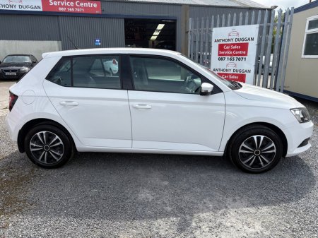 2016 Skoda Fabia - photo 2