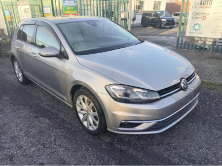 2018 Volkswagen Golf Comfort €16,650 thumbnail