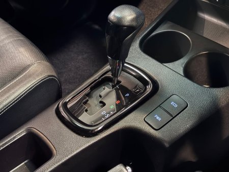 2023 Toyota Hilux - thumbnail 13
