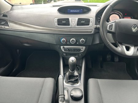 2013 Renault Megane - thumbnail 18