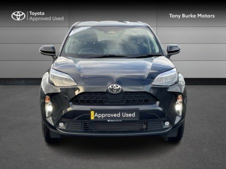 2025 Toyota Yaris Cross - Save EUR 3,100 - Luna - 1.5 Hybrid - Automatic - EUR 180 Tax + 2 Free Service Offer Include // Remote Central Locking // Front Electric Windows // Rear Electric Windows // Electric Mirrors // Finger €30,865 thumbnail