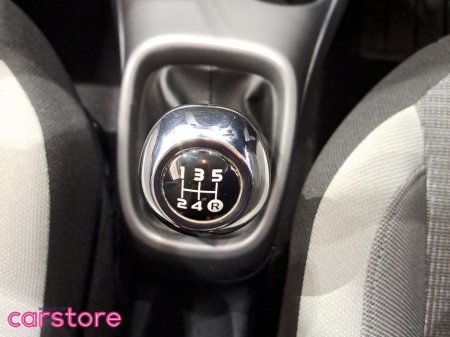 2021 Toyota Aygo - thumbnail 16