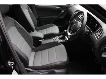 2020 Volkswagen Tiguan 2020 VW TIGUAN €32,950 thumbnail