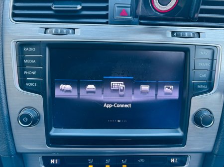 2016 Volkswagen Golf  €12,950 thumbnail