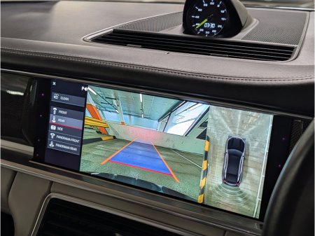 2018 Porsche Panamera - thumbnail 22