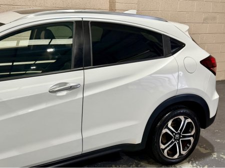 2016 Honda HR-V 1.6 I DTEC EX 5DR €10,250 thumbnail