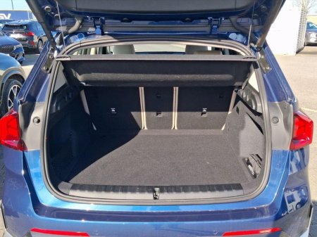 2025 BMW iX1 - thumbnail 13