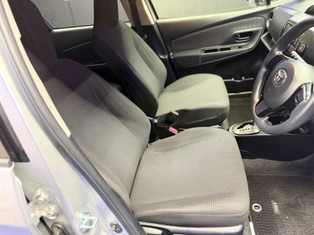 2017 Toyota Vitz 1.0 VVT-i 3Dr Terra €12,900 thumbnail