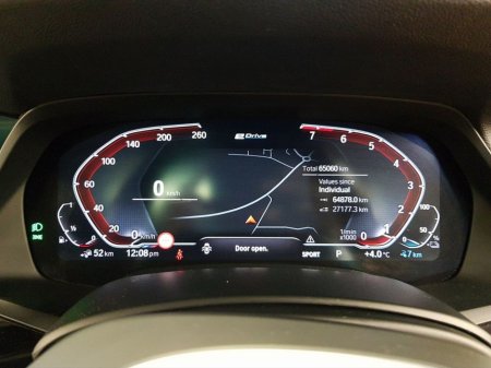 2021 BMW X5 xDrive45e M Sport €67,995 thumbnail