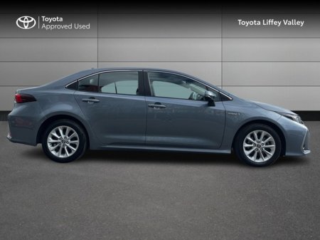 2019 Toyota Corolla - thumbnail 3