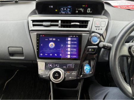 2017 Toyota Prius Alpha 1.8i Petrol Hybrid 5 Seater Automatic €17,950 thumbnail