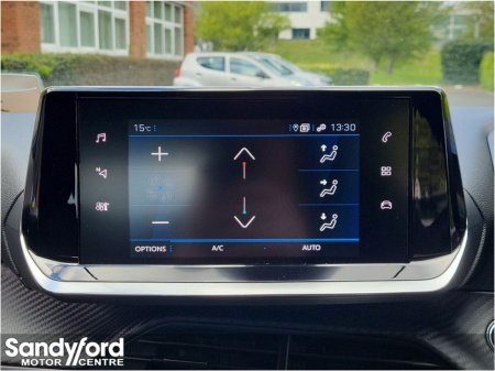 2023 Peugeot 2008 - thumbnail 17