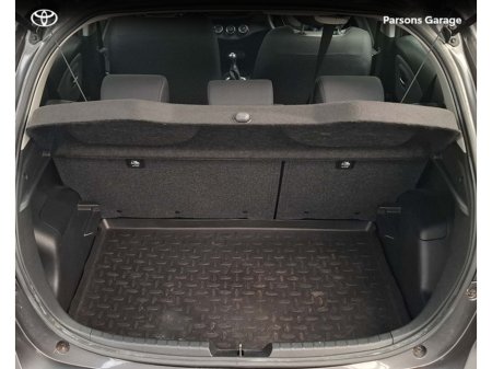 2020 Toyota Yaris - thumbnail 11