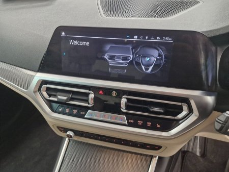 2021 BMW 3 Series 330e M Sport Auto €31,975 thumbnail