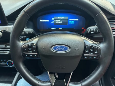 2023 Ford Kuga TITANIUM 2.5 PHEV 225 S6.2 €23,499 thumbnail