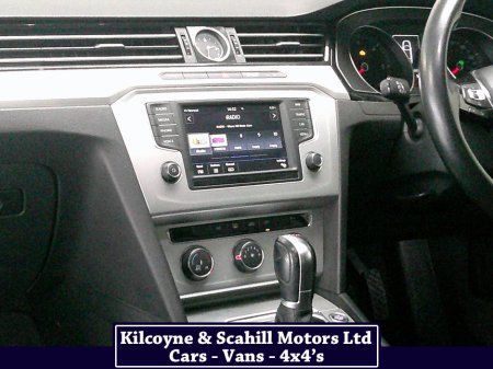 2016 Volkswagen Passat 1.6 TDI SE BUSINESS BLUEMOTION 120PS 4DR AUTO thumbnail