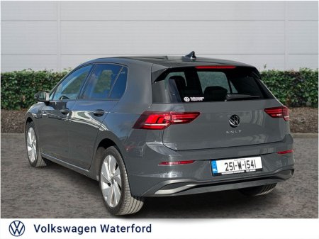 2025 Volkswagen Golf GOLF EDITION 75 2.0 TDI 116HP €31,975 thumbnail