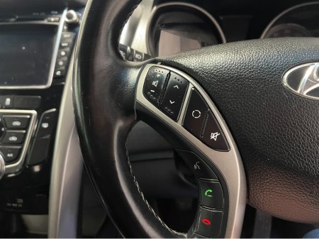 2016 Hyundai i30 - thumbnail 15