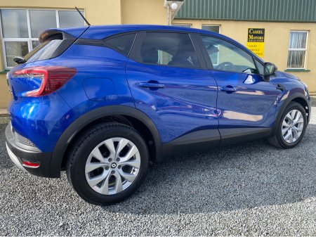 2022 Renault Captur - thumbnail 4