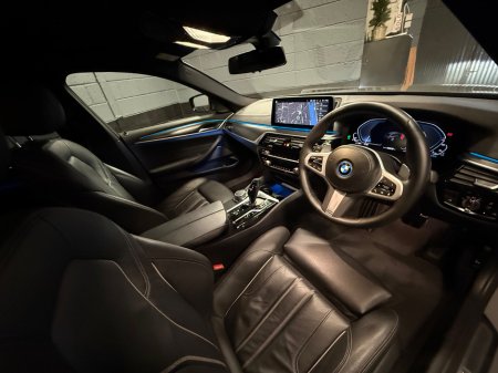 2022 BMW 5 Series - thumbnail 8