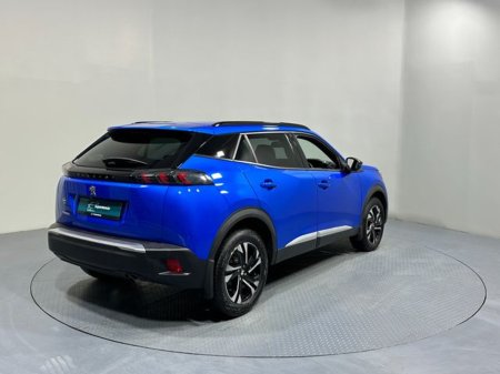 2023 Peugeot 2008 - thumbnail 7