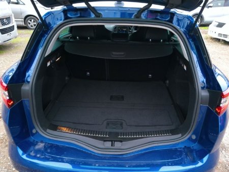 2018 Renault Megane  €17,950 thumbnail