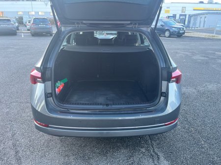 2023 Skoda Octavia - thumbnail 9