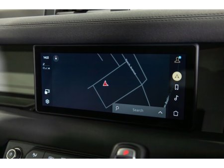 2022 Land Rover Defender 3.0 D300 110 AUTO 4WD €56,911 thumbnail