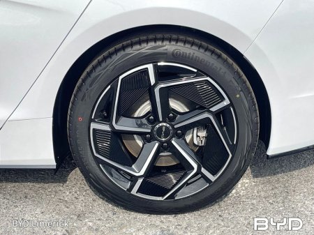 2026 BYD Seal "252 Delivery" Design 82.5kWh RWD - Reversing Camera - Panoramic Roof - Ambient Lighting - Climate Control - Heated Seats - Sat Nav - Keyless Start €49,380 thumbnail