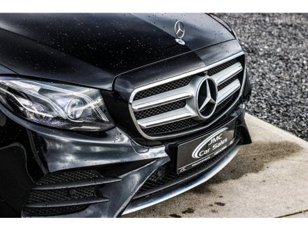 2020 Mercedes-Benz E Class E 300 de Plug-in Hybrid AMG Line €30,750 thumbnail