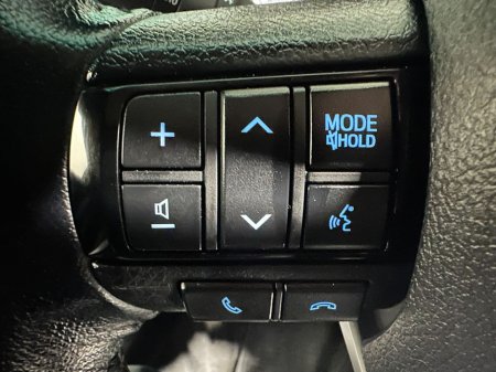 2021 Toyota Hilux Icon Double Cab 2.4 D-4D €32,400 thumbnail