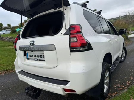 2019 Toyota Landcruiser - thumbnail 5