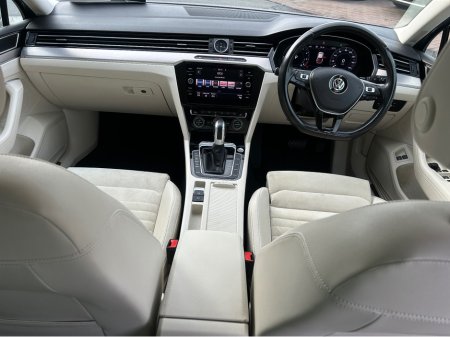 2018 Volkswagen Passat - thumbnail 21