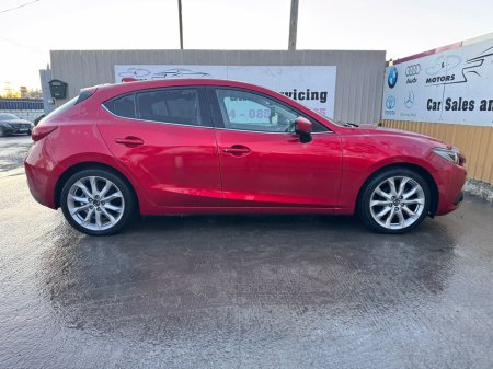 2014 Mazda Mazda3 2.2 D PLATINUM SPORT NAV 5DR €6,999 thumbnail
