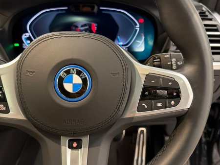 2024 BMW iX3 - thumbnail 18