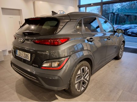 2022 Hyundai Kona EXECUTIVE 39kW -1 Owner - €16,950 thumbnail