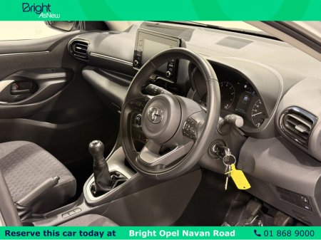 2022 Toyota Yaris 1.0 LUNA 4DR €20,950 thumbnail