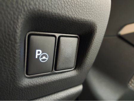 2022 Toyota C-HR - thumbnail 14