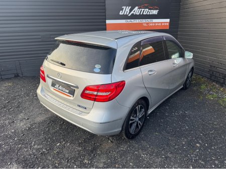 2014 Mercedes-Benz B Class 1.6 B180 AUTO HIGH SPEC €11,995