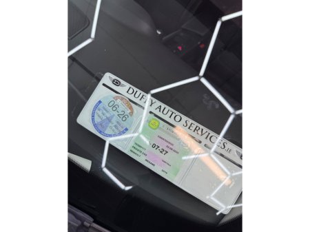 2019 Renault Megane - thumbnail 11