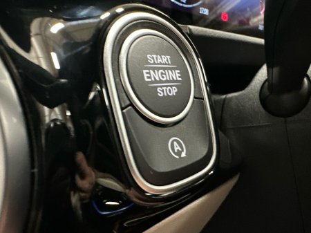 2026 Mercedes-Benz GLA Class GLA180 Progressive Line + €63,562 thumbnail