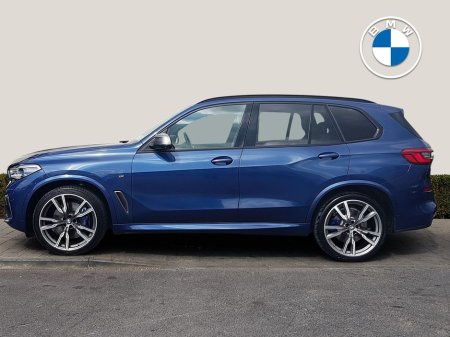 2019 BMW X5 M50d €53,995